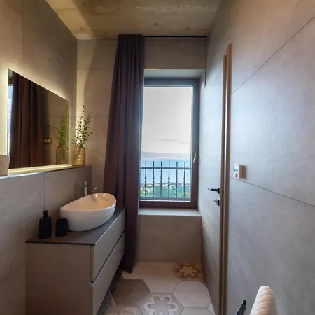 فيلة Marigold أوباتيا