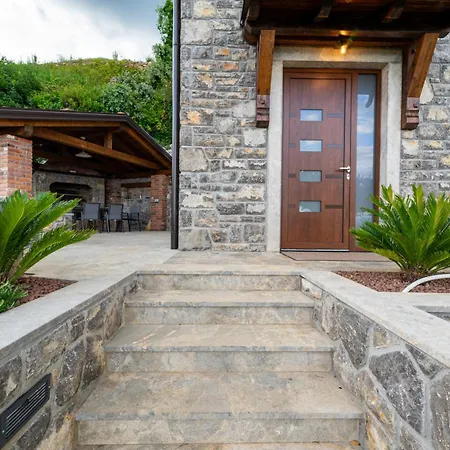 Marigold أوباتيا